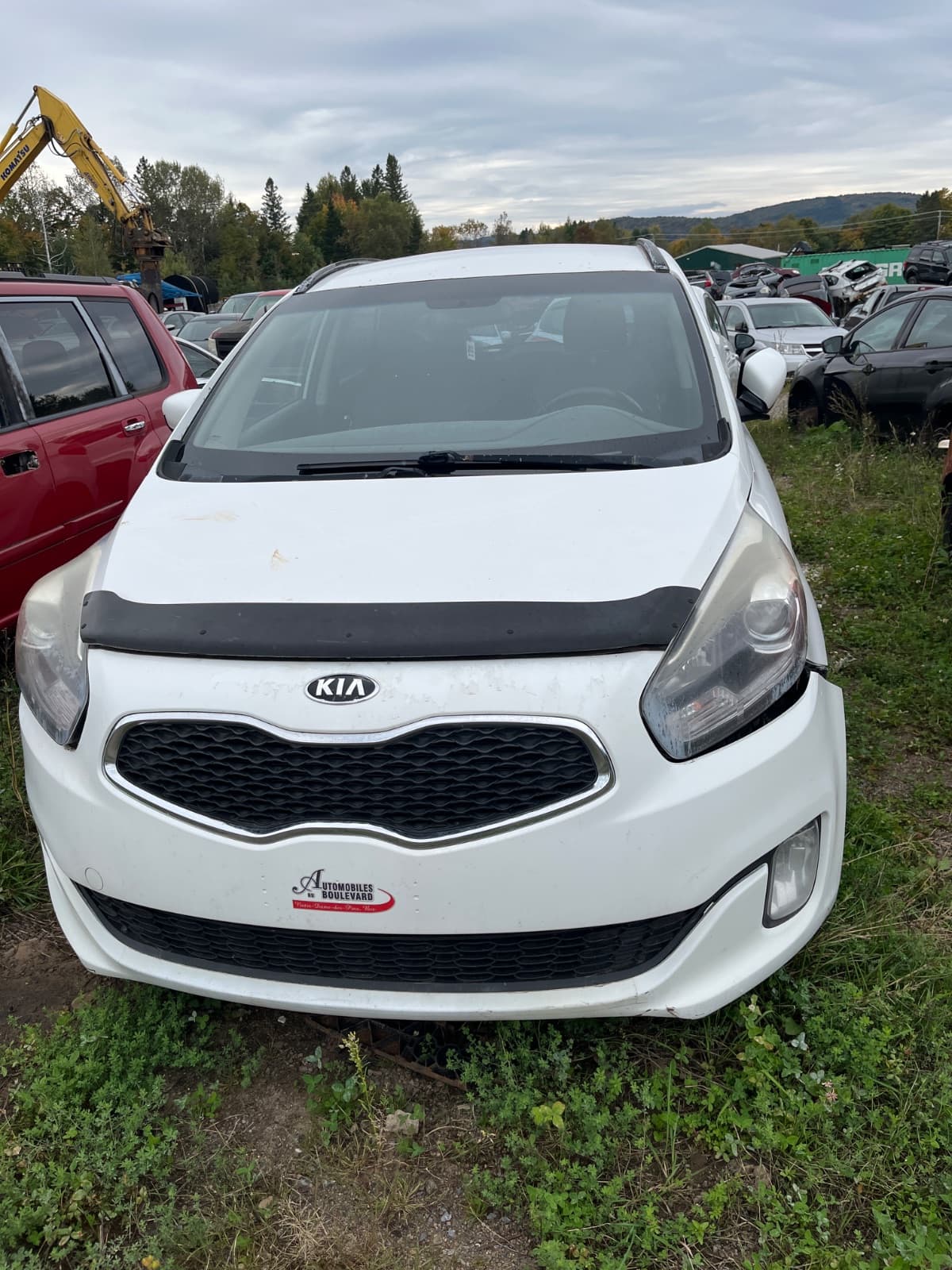 Kia Rondo 2013, vue avant