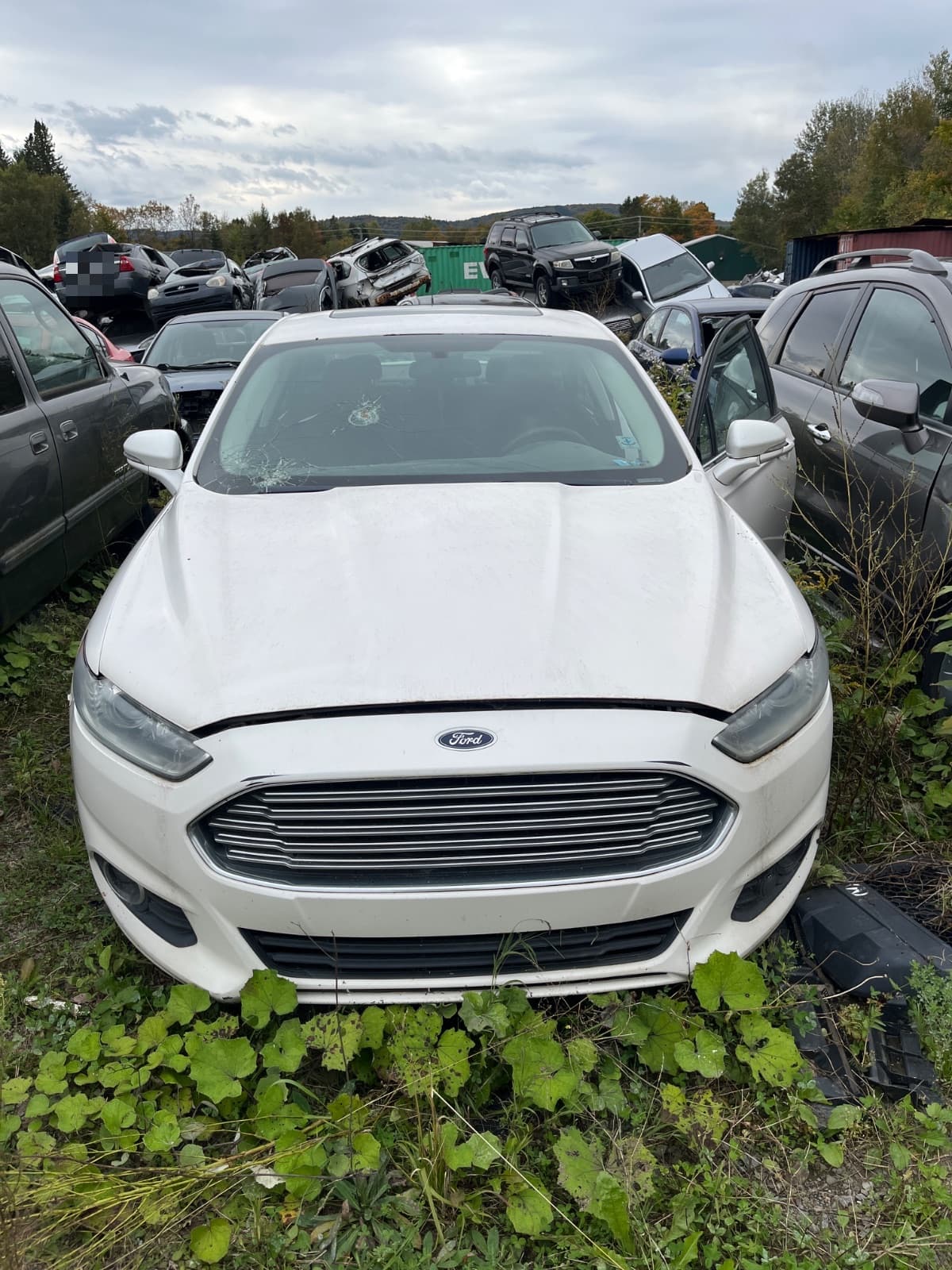 Ford Fusion 2015, vue avant