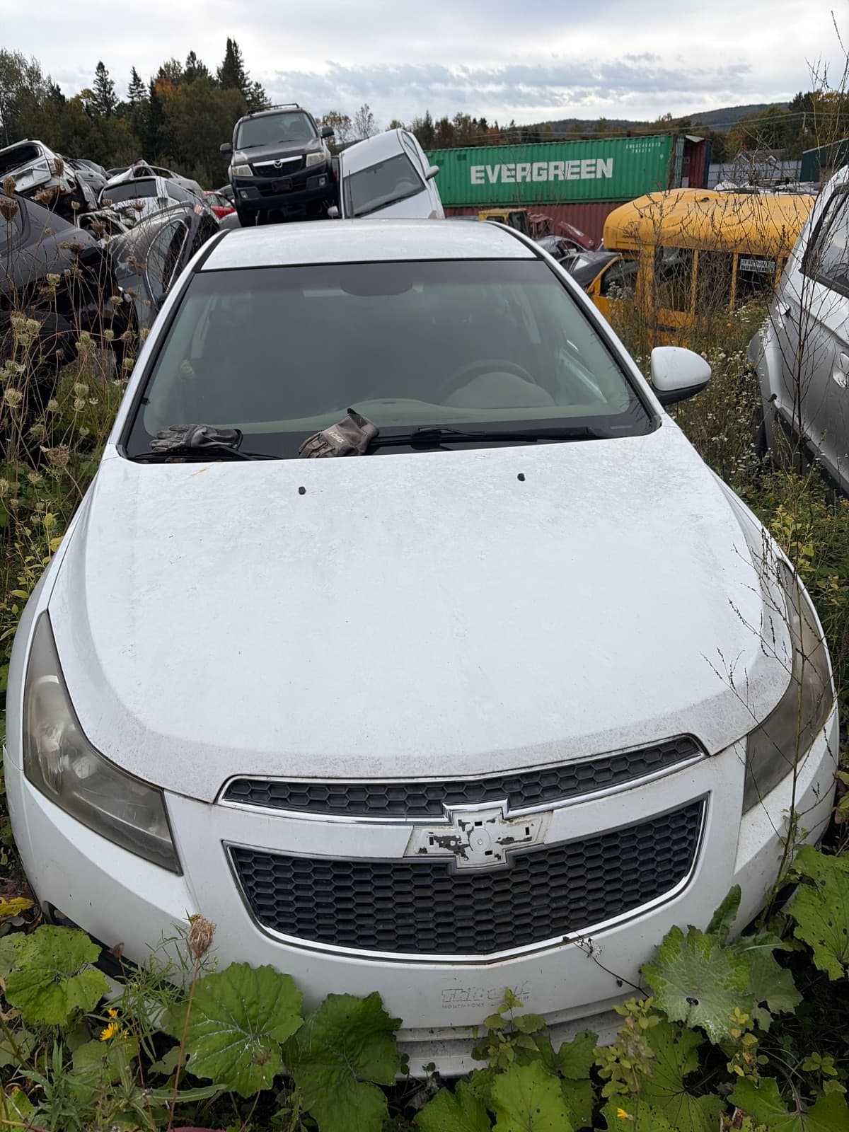 Chevrolet Cruze 2011, vue avant